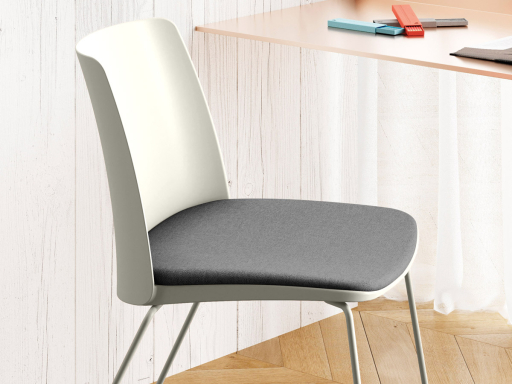 Coussin rembourré pour chaise polyvalente MANIA, fabriqué en Italie