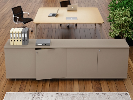 Armoire basse 4 portes battantes