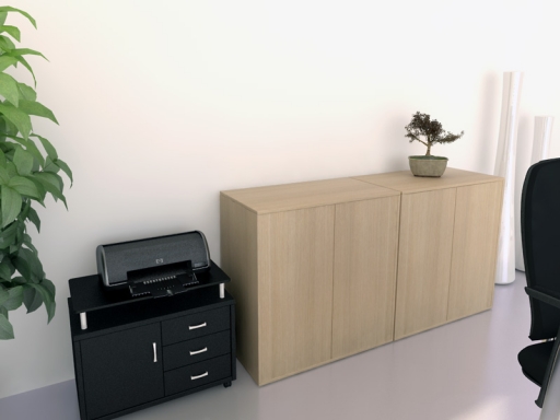Armoire basse unie push open, fabriqué en ESPAGNE