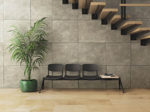 Banc d'attente pour 1 à 4 places STAY en polypropylène avec tablette, fabrication espagnole