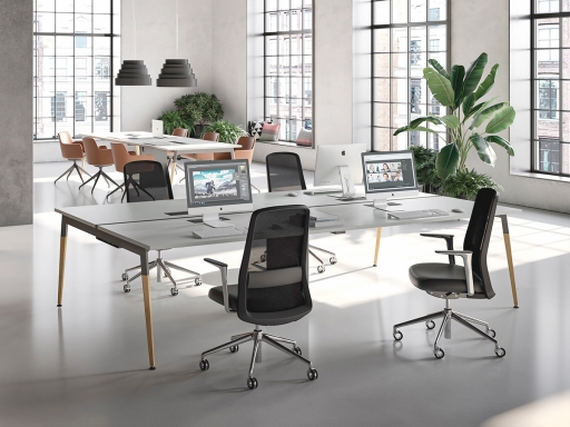 Bureau partagé 4 personnes piétement bois