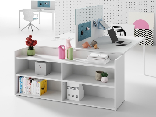 Bureau partagé 2 personnes avec étagères