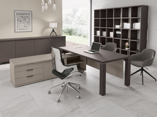 Bureau de direction TERNI sur crédence, fabriqué en Italie