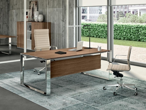 Bureau de direction avec pieds chromés