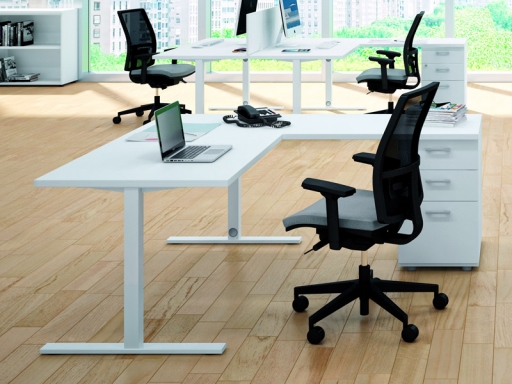 Bureau de direction design avec retour et caisson
