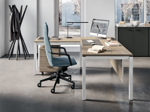 Bureau de direction design avec retour, fabriqué en Italie