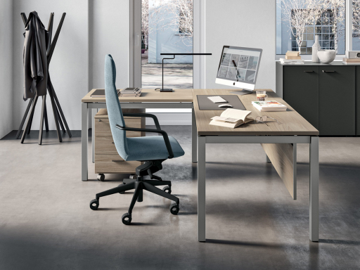 Bureau de direction design avec retour, fabriqué en Italie