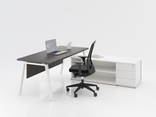 Bureau contemporain en angle avec rangement à tiroirs