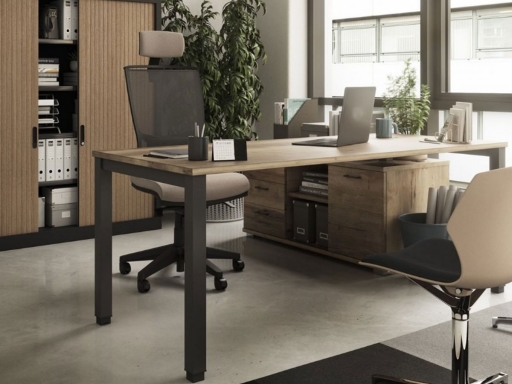 Bureau individuel AKKA sur meuble bas, fabriqué en Espagne