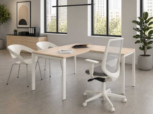 Bureau opératif en angle
