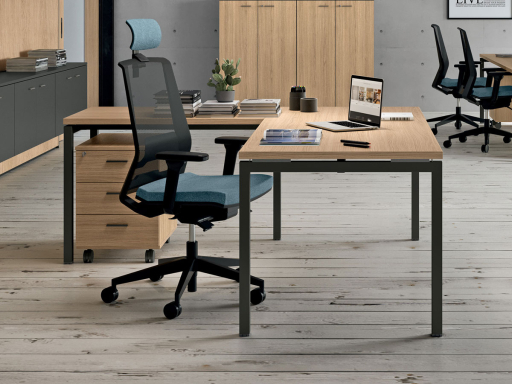 Bureau contemporain avec retour secrétaire pratique