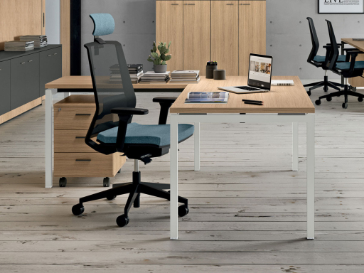 Bureau contemporain avec retour secrétaire pratique