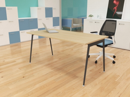 Bureau individuel contemporain pieds trapèzes