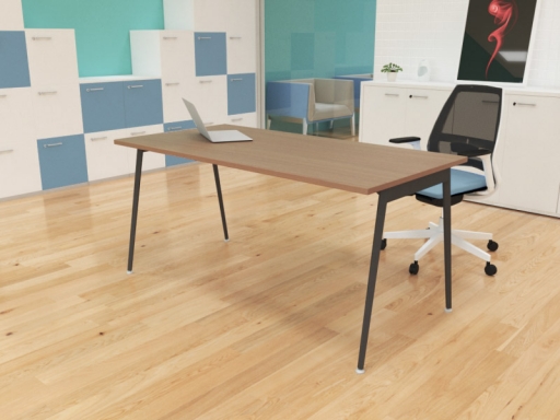 Bureau individuel contemporain pieds trapèzes