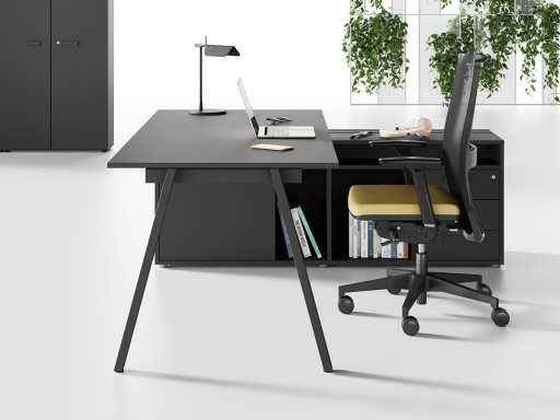 Bureau individuel sur crédence