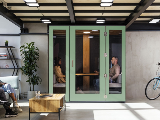 Cabine acoustique avec banquettes design pour 2 personnes , fabrication européenne