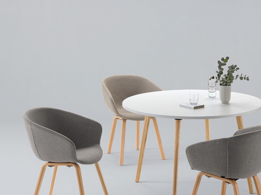 Chaise 4 pieds bois DARCY, style nordique
