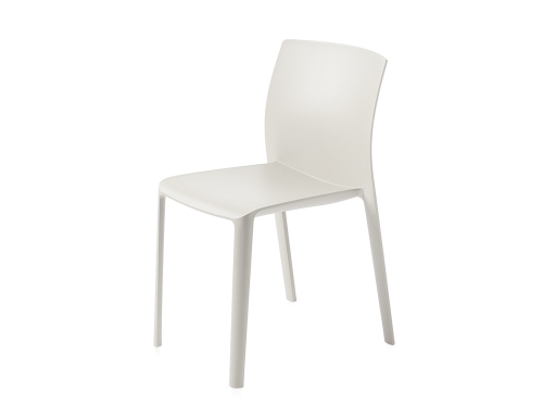 Lot de chaises pratiques indoor/outdoor