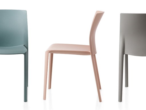 Lot de chaises pratiques indoor/outdoor