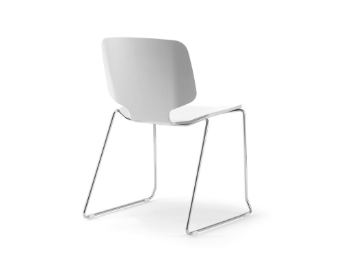 Lot de 2 chaises HAIKU laquées piètement luge