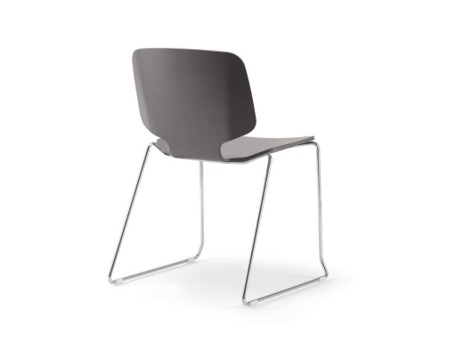 Lot de 2 chaises HAIKU laquées piètement luge