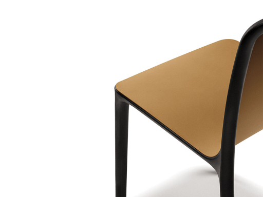 Lot de 4 chaises design intérieur / extérieur pas chère