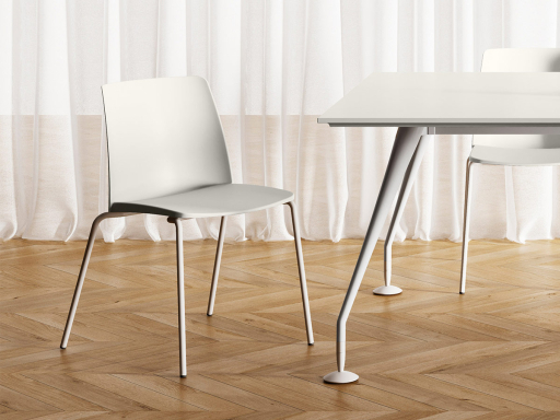 Lot de 2 ou 4 chaises polyvalentes MANIA, fabrication italienne