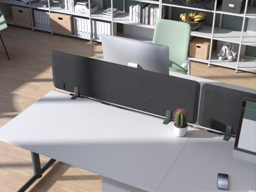 Cloisonnette frontale acoustique pour bureau en bench PLAY
