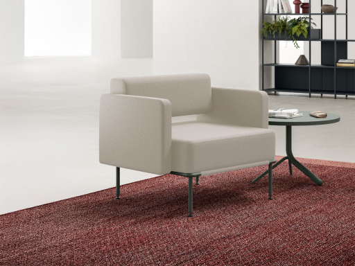 Chauffeuse ASKET pour espace lounge en tissu, fabriqué en Italie