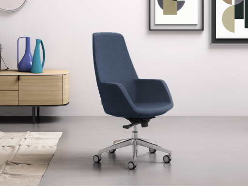 Fauteuil LUNEA au confort et  design inégalés avec un fort impact visuel fabriqué en Italie.