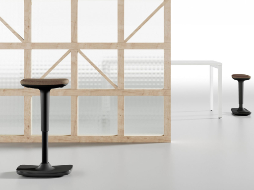 Tabouret giratoire et basculant ergonomique avec réglable en hauteur GROOVY, fabrication italienne