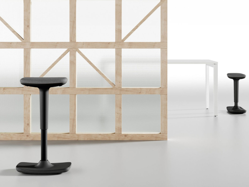 Tabouret giratoire et basculant ergonomique avec réglable en hauteur GROOVY, fabrication italienne