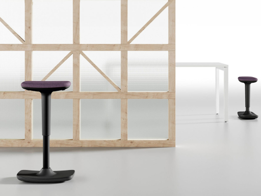 Tabouret giratoire et basculant ergonomique avec réglable en hauteur GROOVY, fabrication italienne