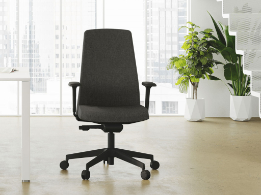 Siège de travail ergonomique entièrement tapissé, fabriqué en Italie
