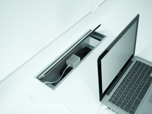 Top access pour bureaux et tables Kesiolt design
