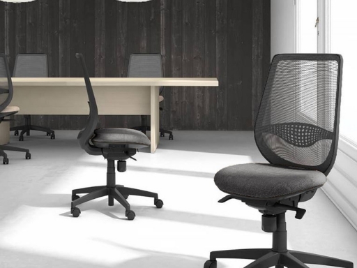 Siege de bureau pas cher avec base noire, fabriqué en Espagne