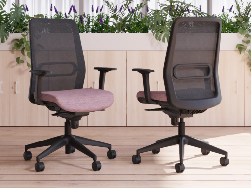 Siège de bureau avec dossier résille et structure noire, made in Spain