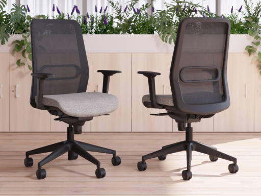 Siège de bureau avec dossier résille et structure noire, made in Spain