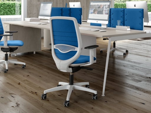 Siège de bureau dossier tapissé et structure blanche