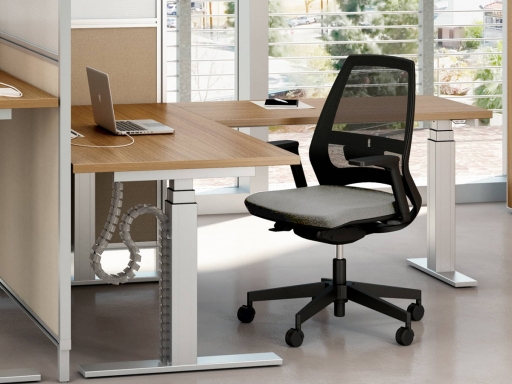 Siège de bureau contemporain, dossier résille