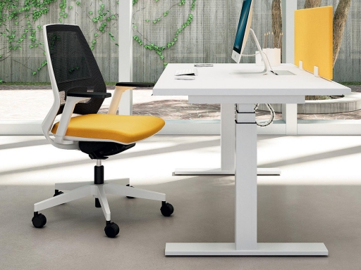 Siège de bureau contemporain blanc, dossier résille