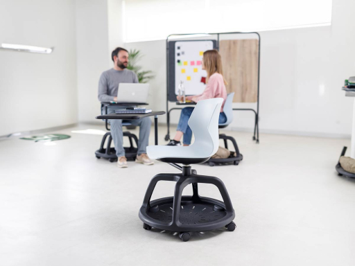 Chaise de formation CLOUDY giratoire avec roulettes, tablette écritoire et porte-objet