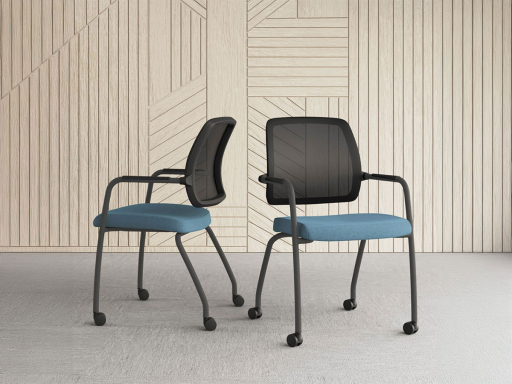 Siège à roulettes polyvalent avec dossier résille WALK, fabrication espagnole