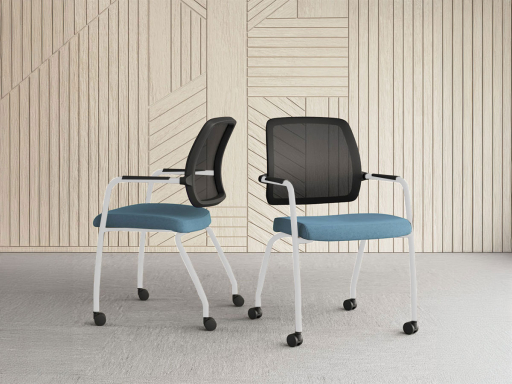 Siège à roulettes polyvalent avec dossier résille WALK, fabrication espagnole