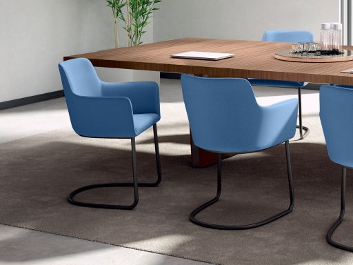 Siège de réunion ESTEL pied luge design, fabriqué en Italie