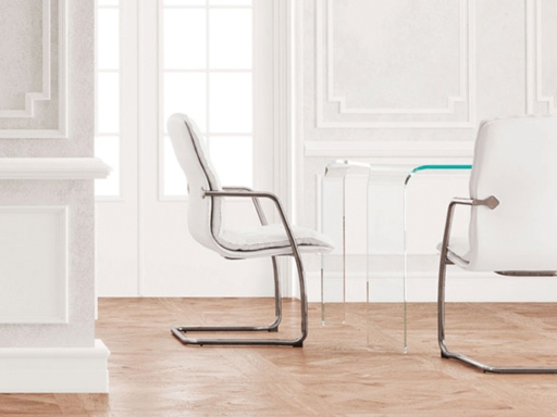 Siège visiteur en cuir avec piètement luge chromé