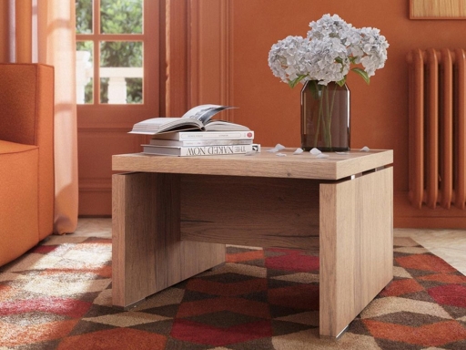 Table basse contemporaine en bois