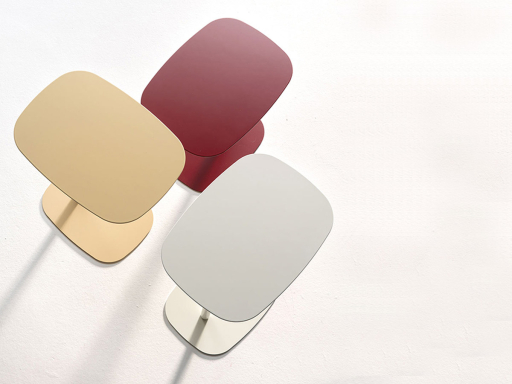 Table légère et polyvalente ALKA, fabriqué en Espagne