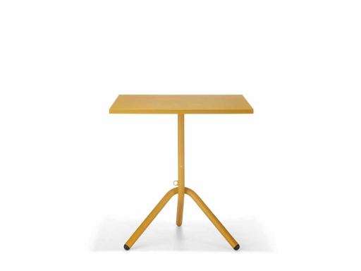 Table de cafétéria en métal, made in France