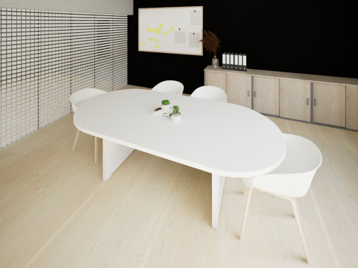 Table de réunion ovale pas cher